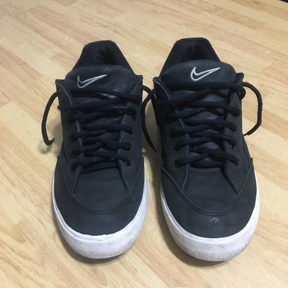 Nike GTS - Picture 2 of 8